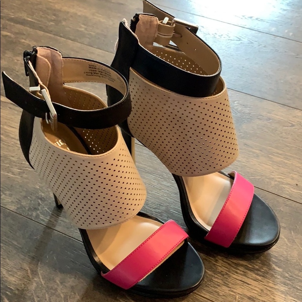 Juicy Couture high heels